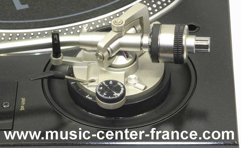 http://www.music-center-france.com/foto/foto_sono/technics_fotosono/technics-sl1210m5g-vu3-sit.jpg