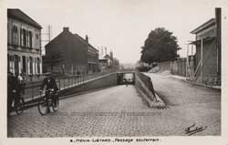 henin lietard beaumont passage pont souterrain carte postale animee photo cp cpa