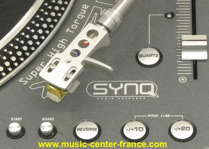 Synq XTRM-1 Platine vinyle à entraînement direct pour DJ professionnel –  Simply Sound and Lighting